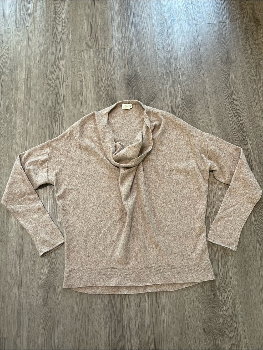 Club Monaco cashmere sweater large